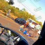 Motociclista resulta lesionado al chocar contra un auto