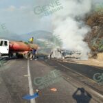 Imprudencia de conductores ocasiona grave accidente en la Siglo XXI