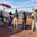 En Puruándiro, catea FGE inmueble y asegura tres vehículos, uno de ellos con permiso provisional apócrifo
