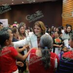 Fabiola Alanís cumple desde el Congreso con pueblos originarios
