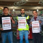 Tienditas bajan cortinas de forma simbólica en protesta por alza al IEPS