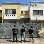 Asegura FGE más de 500 dosis de metanfetamina y 25 de marihuana durante cateo en Morelia