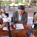 PADRES DE FAMILIA DEBEN INVOLUCRARSE MÁS EN LA EDUCACIÓN DE SUS HIJOS, DICE ESCRITOR