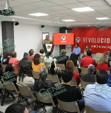 Tuvo que costarle la vida a Carlos Manzo para que García Harfuch viniera a Uruapan: Memo Valencia