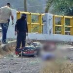 Matan a balazos a pareja de motociclistas