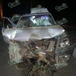 Volcadura deja dos personas muertas y tres lesionadas más