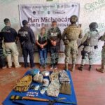 Marina, en coordinación interinstitucional, coadyuva en la ejecución y detención de presuntos infractores de la ley en Michoacán