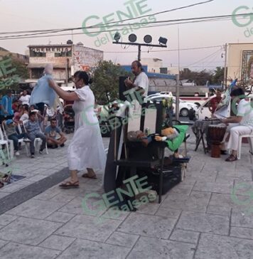 Comenzó la fiesta del Festival de Títeres Costa Lázaro 2026