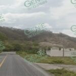 Libera Pomaro bloqueo carretero en Maruata