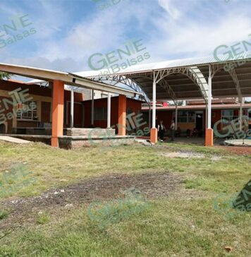 Gobierno Municipal entrega techumbre a escuela al norte de Morelia