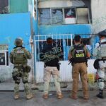 FGE ejecuta cateos en Morelia y Pátzcuaro; asegura más de 500 dosis de metanfetamina y máquinas tragamonedas