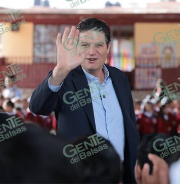 Anuncian gira de Alfonso Martínez Alcázar por Lázaro Cárdenas
