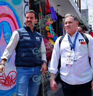 Yankel Benítez guía operativo de ordenamiento de establecimientos en colonia Ignacio Zaragoza